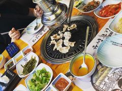 -唯成•韩国炭火烤肉 유성고기