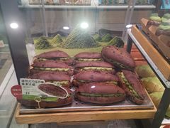 -巴黎贝甜(大宁国际商业广场店)