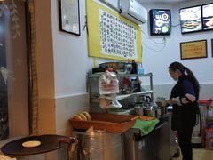-张婆婆香酥锅盔(平福路店)
