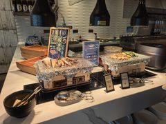 -深圳国际会展中心希尔顿酒店(前海华发冰雪世界店)