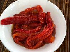 -裕新楼粉面馆·石磨手工粉(四方坪店)
