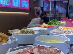 -龍歌自助小火锅(市北CBD万达店)