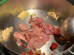 -马家斑.鲜鱼火锅(松湖万科店)