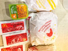 -麦当劳(卫星广场店)