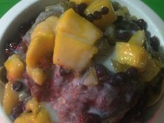 芒果红豆炼乳刨冰-梁子刨冰王&梁小糖(王顶堤店)