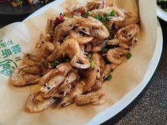 -曼听小寨海鲜烧烤·大连辣炒大王(盖州街店)