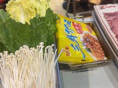 -沙胆彪炭炉牛杂煲(成都玉林店)