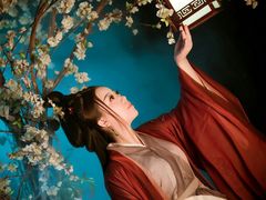 -九月鹰飞汉服摄影工作室