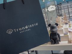 -Trend1881视光·蔡司视觉(领展广场店)