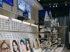 -诺柯视眼镜-蔡司依视路官方工厂店(淞南一店)