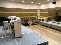 -雅马哈音乐中心 钢琴双排键鼓吉他(静安大融城店)
