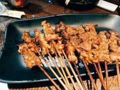 -新楚记烧烤·酒场·夺命肥肠(车公庙店)