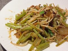 -闫府私房菜·百年鲁菜(恒隆店)