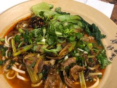 -方铲铲·成都板凳面(滨江银泰店)