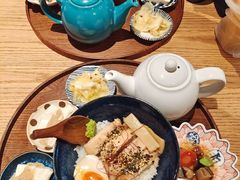 -啢啢茶寮(芳华横街店)