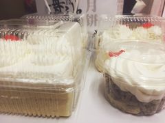 -红宝石·鲜奶小方·海派西点房(金杨店)