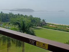 -三亚亚龙湾红树林度假酒店