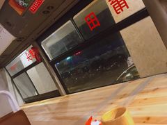 -蚝火爆·烧烤餐厅