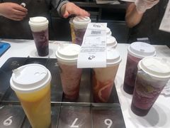 -喜茶(杭州滨江宝龙店)