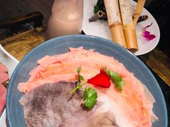 -周师兄大刀腰片火锅(洪崖洞旗舰店)