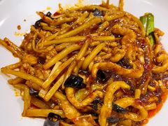 经典鱼香肉丝-皇城根·烤鸭·鱼头·家常菜(欧亚大观乐活城店)