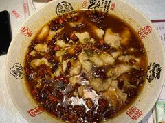 -辣小妮de川菜馆(红旗Mall店)