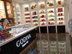 面包甜点陈列柜-GODIVA(五角场万达广场店)