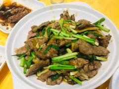 葱姜炒牛肉-老字号蛇口德记烧腊饭店·海鲜加工