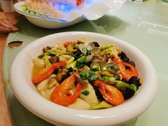 -骏莱海鲜鱼港(五角场店)