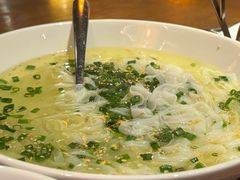 -张家卫·阳江菜·小海鲜(肥婆湾桥店)