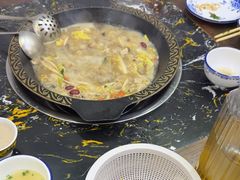 -尚品牛味汤锅火锅(康定总店)