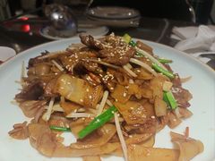 -粤凤佬
