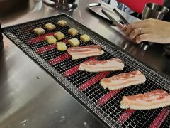-马路牙子地桌烤肉(工体店)