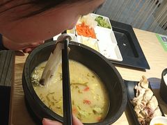 -过桥缘·过桥米线(大华虎城嘉年华店)