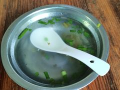 -灵山卢梅燕粉店