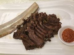 香煎牛勒骨-梅龙镇酒家(南京西路总店)