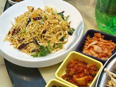 -百年石锅饭(阿里郎美食街店)
