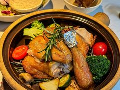 -春树下·树屋花房西餐厅(罍街AS1980店)