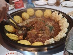 -王老六铁锅炖鱼(长春路店)