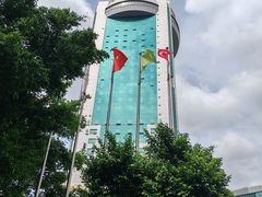 -荣誉国际酒店-云顶旋转餐厅