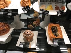 -星巴克臻选(郑州中原万达店)