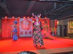 -关东情主题文化演艺餐厅