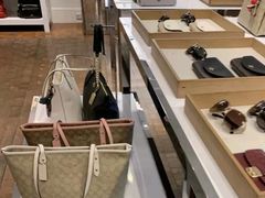 -COACH蔻驰(太古汇店)