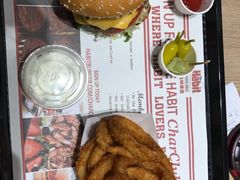 -The Habit Burger Grill 哈比特汉堡(爱琴海店)