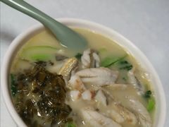 -明呈黄鱼面馆(斜土路店)