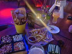 -MARU玛露音乐餐厅(大学路店)
