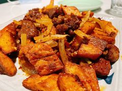 馕丁炒烤肉-疆Jiang·新疆秘制料理