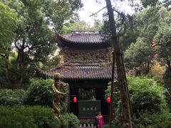 -杭州黄龙洞