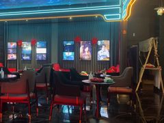-屋有岛沉浸游戏旗舰店(中山公园店)