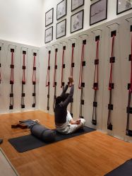 -成都阿难陀艾扬格瑜伽中心